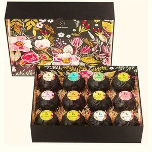 Grace & Stella Organic Bath Bombs Women (12 XL Bath Bombs)